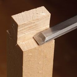 Assemblages à la main